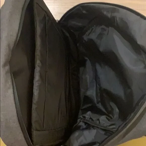 Case Logic Backpack, Large - Picture 3 of 4